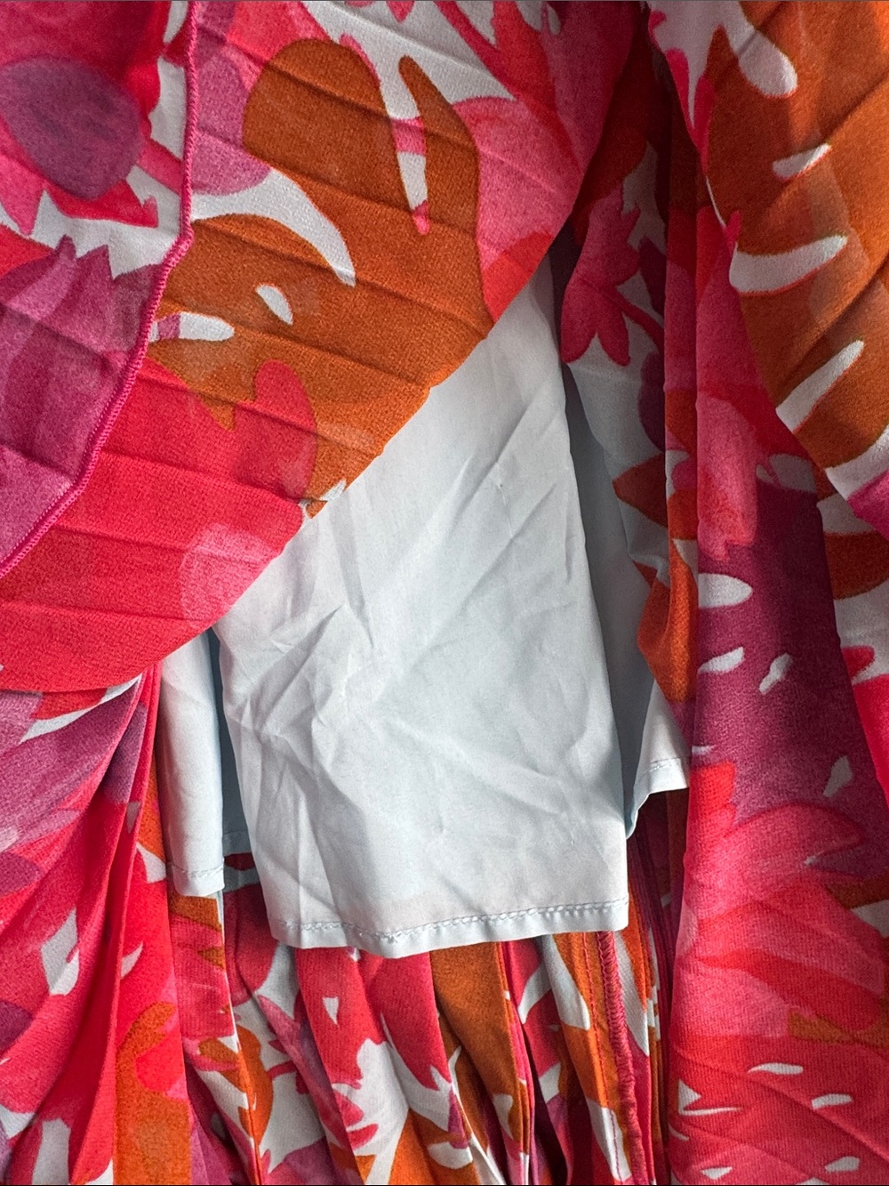 ❤️ M Petal and Pup Pleated Floral Maxi Dress in Pink Blue Orange Purple Red - Picture 5 of 6